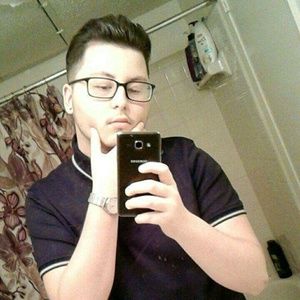 Meet your Posher, Nick